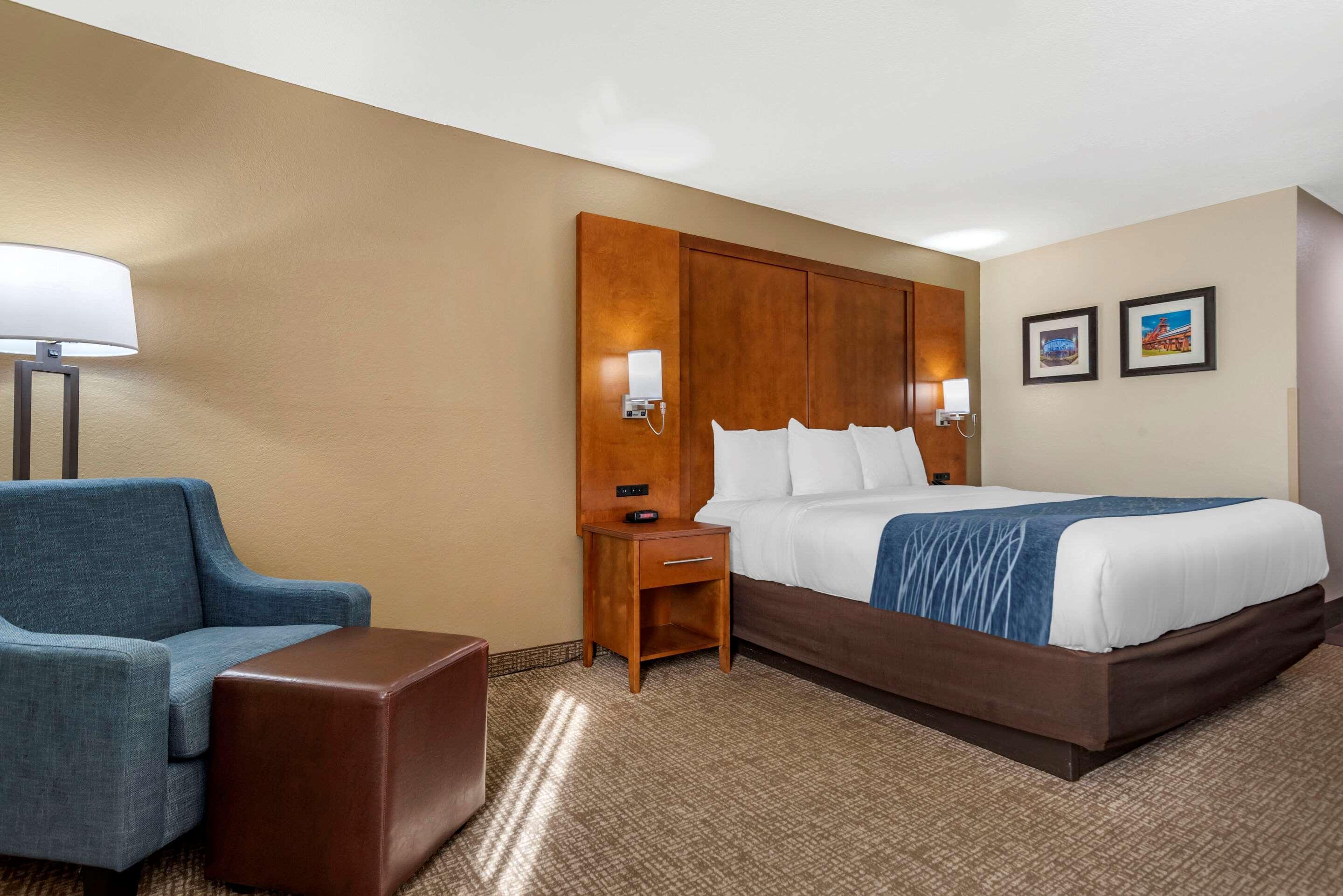 Comfort Inn Birmingham - Irondale Exterior photo