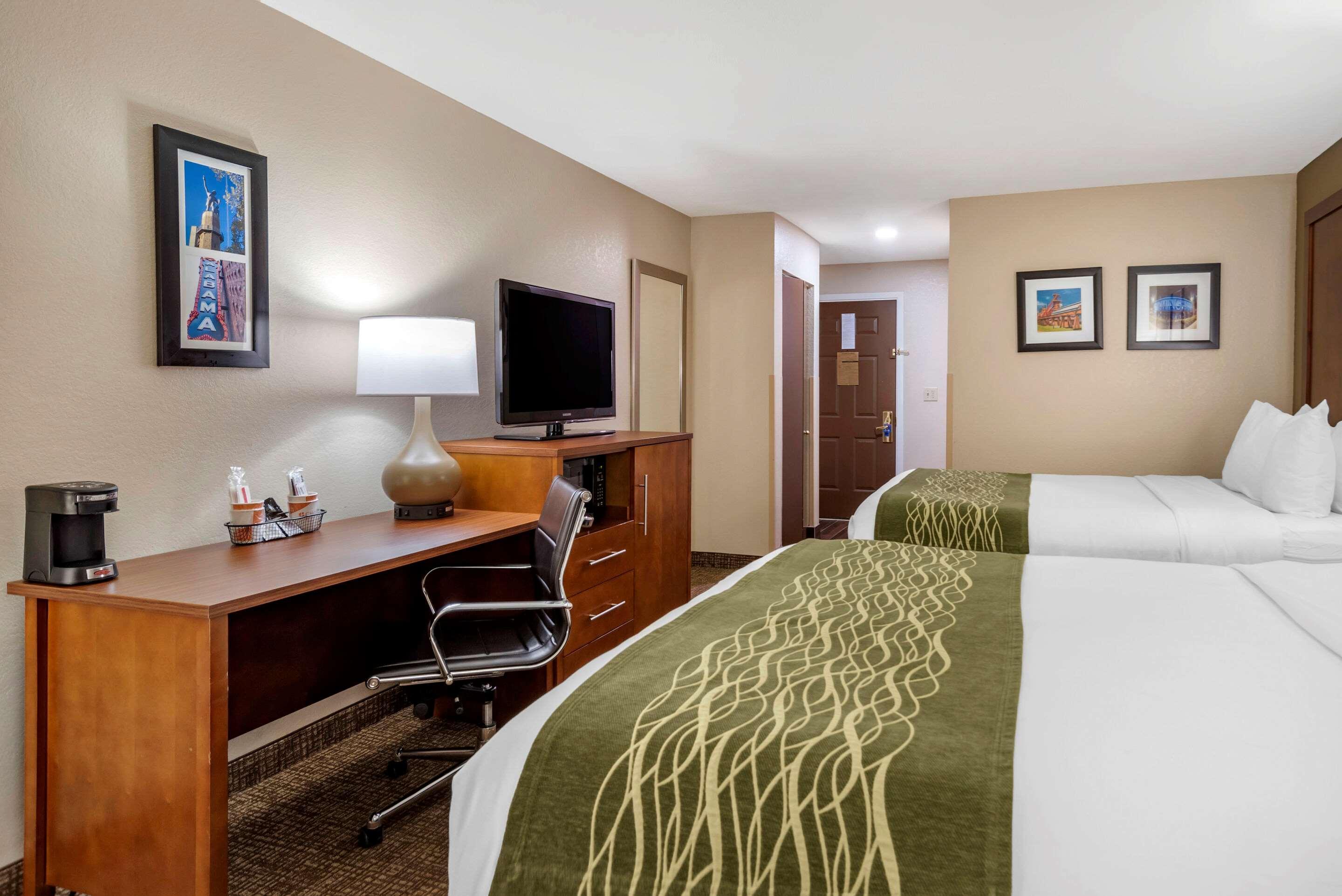 Comfort Inn Birmingham - Irondale Exterior photo